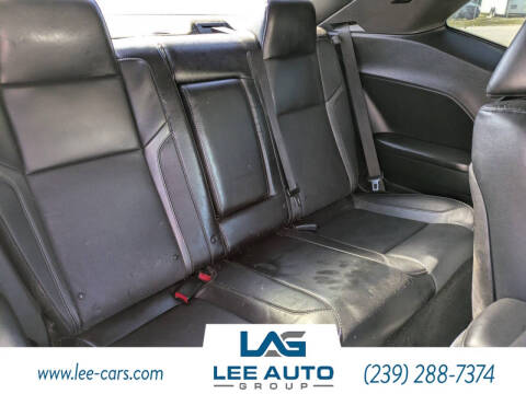 2015 Dodge Challenger SXT Plus