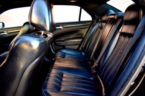 2015 Chrysler 300 Limited