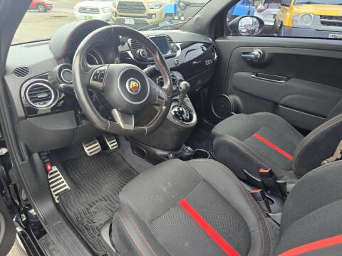 2015 FIAT 500 Abarth