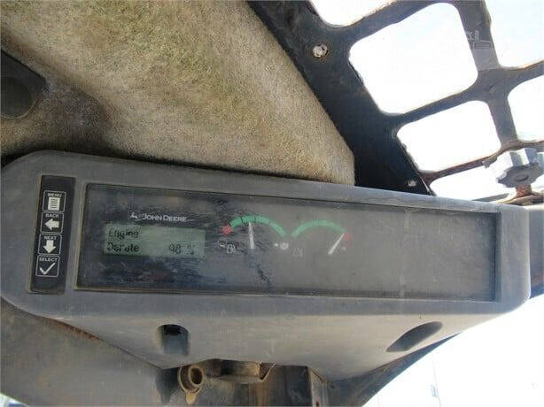 2010 John Deere 323D