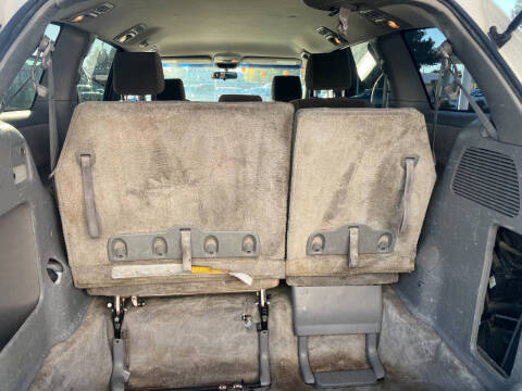 2006 Toyota Sienna LE 8 Passenger