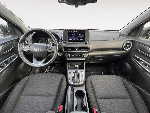 2022 Hyundai Kona SEL