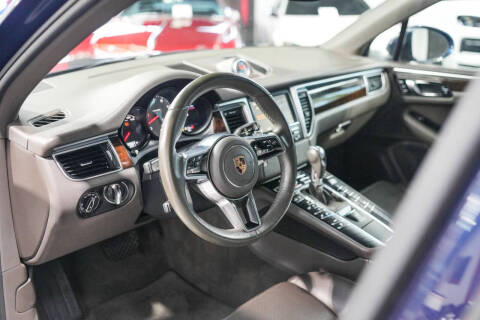 2016 Porsche Macan S