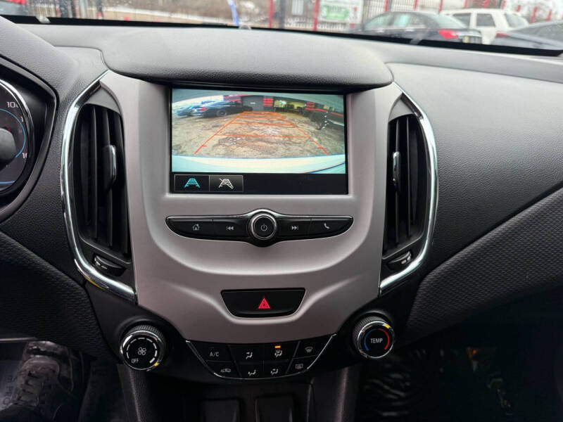 2016 Chevrolet Cruze LS Auto