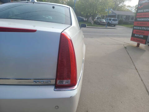 2009 Cadillac DTS