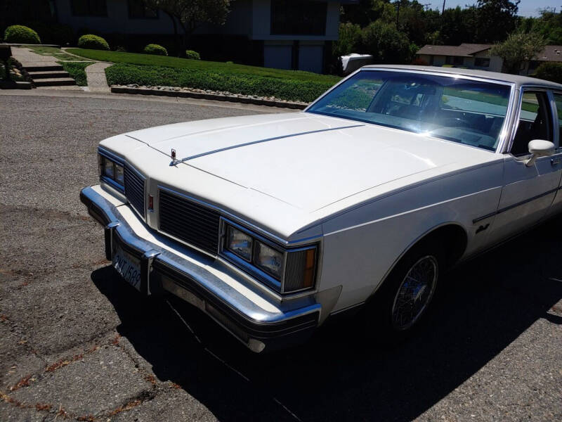 1982 Oldsmobile Delta Eighty-Eight