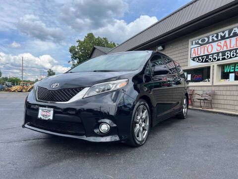 2017 Toyota Sienna SE Premium 8-Passenger