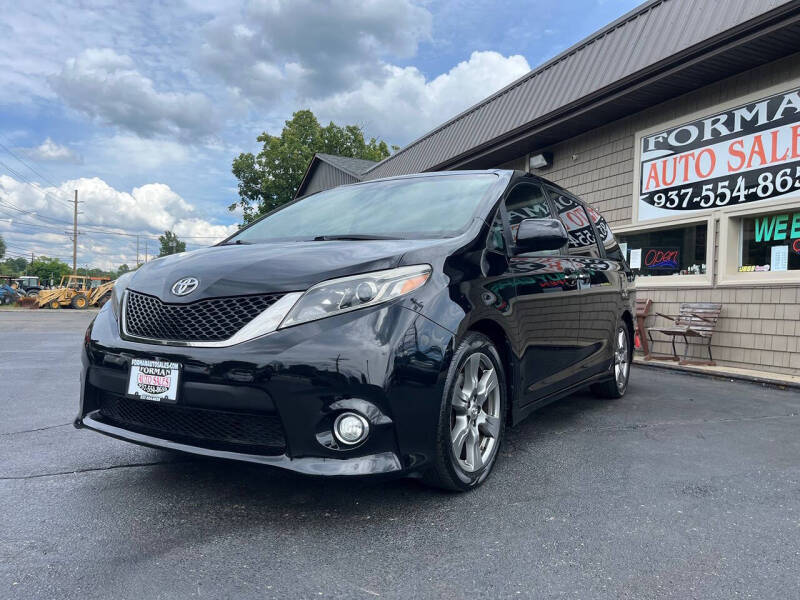 2017 Toyota Sienna SE Premium 8-Passenger