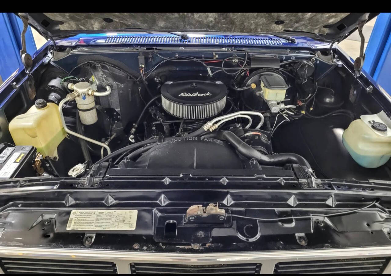 1987 GMC R/V 1500 Series 24