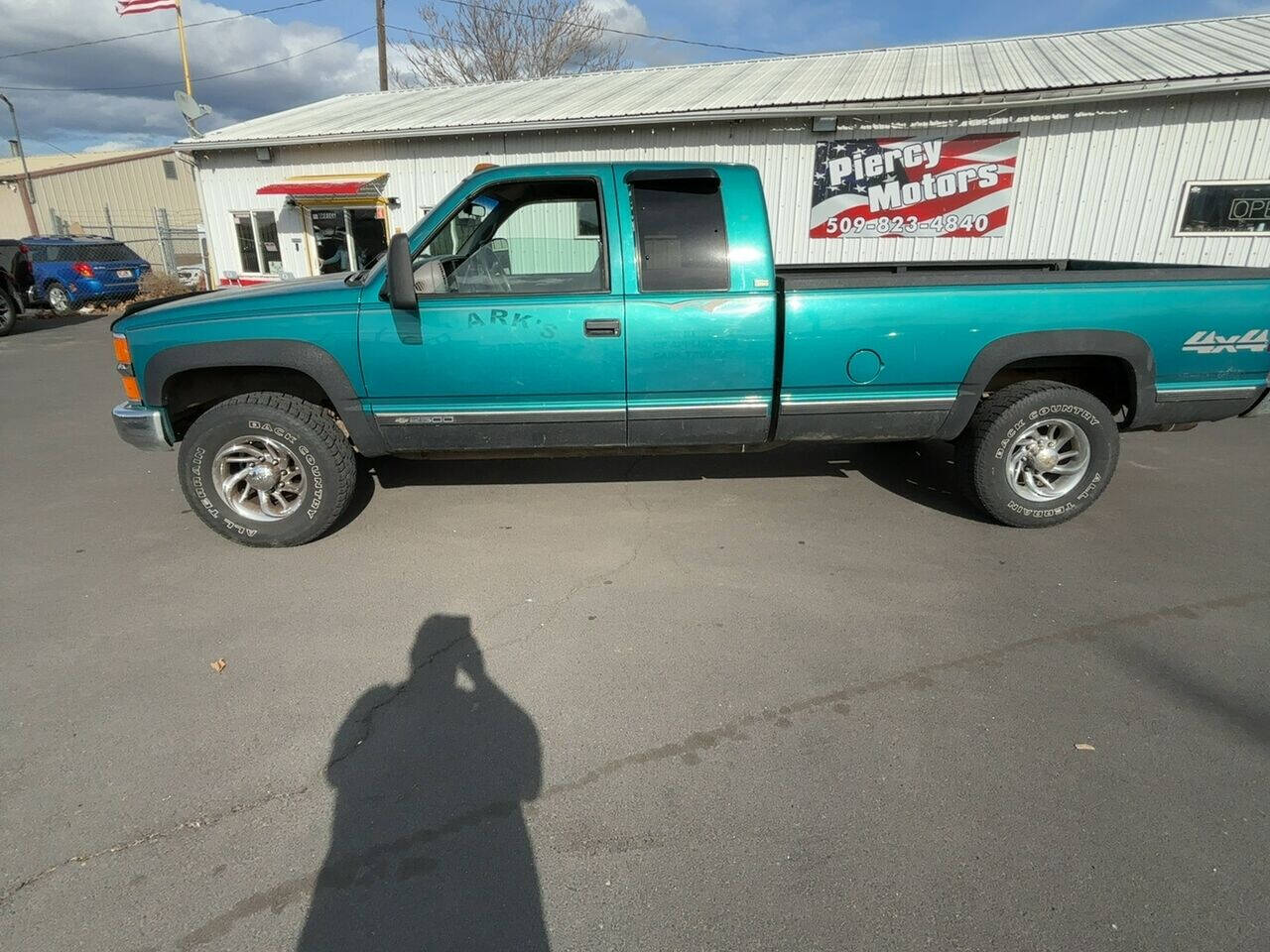 1995 Chevrolet C/K 2500 Series for sale at PIERCY MOTORS INC in Union Gap, WA