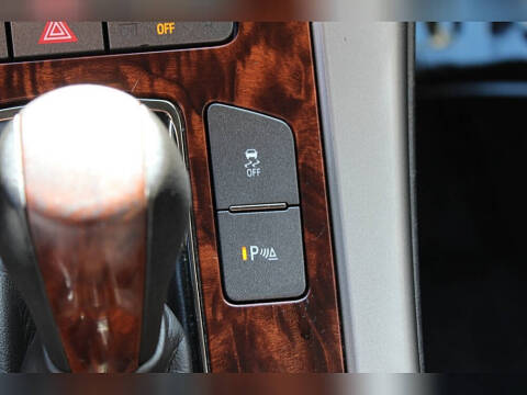 2012 Buick LaCrosse Premium 1