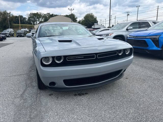 2022 Dodge Challenger SXT