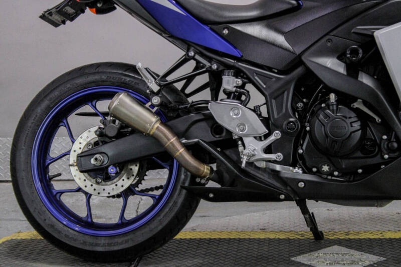 2015 Yamaha YZF-R3