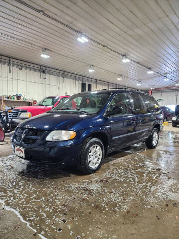 2003 Dodge Grand Caravan for sale at WESTSIDE GARAGE LLC in Keokuk IA