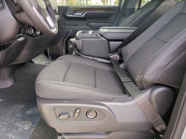 2026 GMC Sierra 1500 Elevation Standard