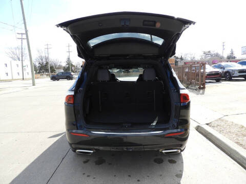 2022 Buick Enclave Essence