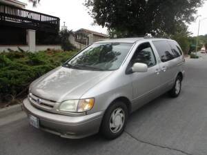 2001 Toyota Sienna for sale at Inspec Auto in San Jose CA