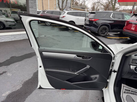 2016 Volkswagen Passat 1.8T S