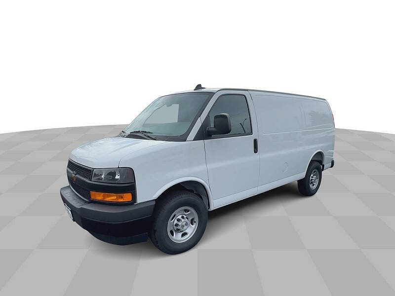 2025 Chevrolet Express 2500