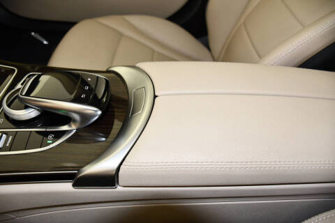 2016 Mercedes-Benz C-Class