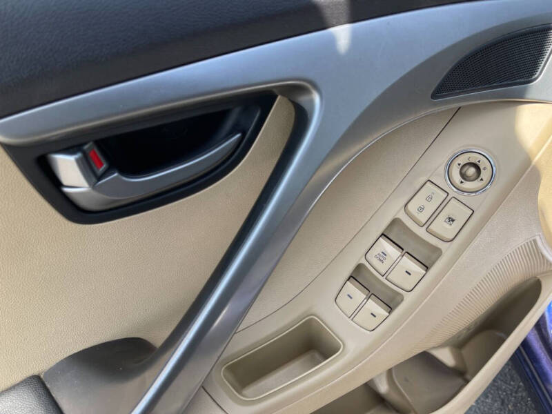 2013 Hyundai Elantra