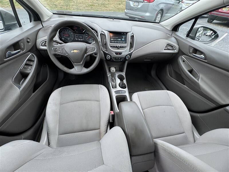 2017 Chevrolet Cruze LT Auto