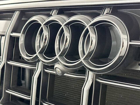 2020 Audi SQ7 4.0T quattro Premium Plus