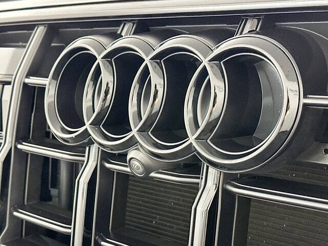 2020 Audi SQ7 4.0T quattro Premium Plus