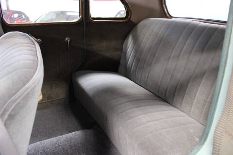 1936 Plymouth Deluxe