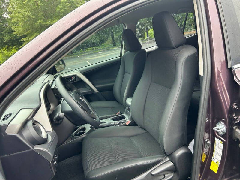 2016 Toyota RAV4 LE