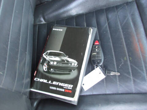 2010 Dodge Challenger SE