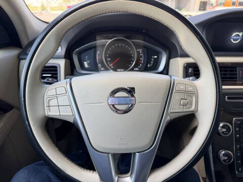 2015 Volvo XC70 T5 Drive-E Platinum