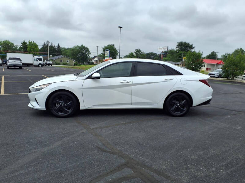 2022 Hyundai Elantra