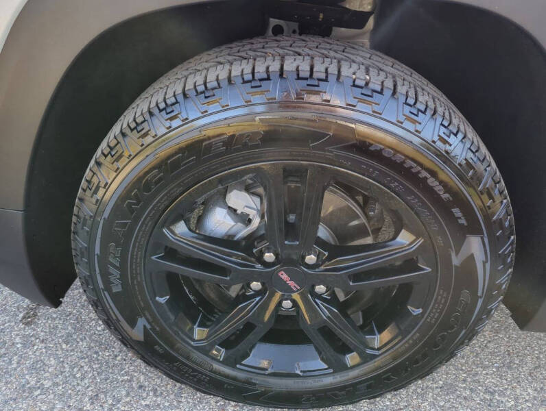 2024 GMC Terrain AT4