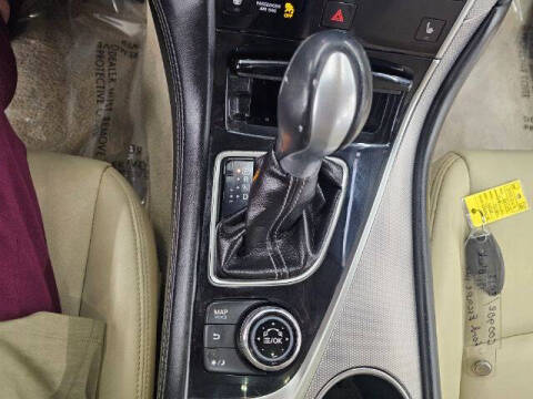 2015 Infiniti Q50 Premium