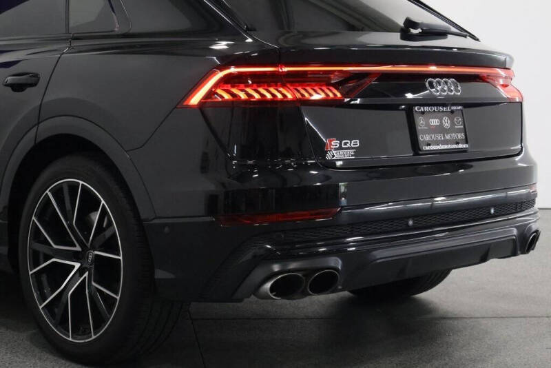 2023 Audi SQ8 4.0T quattro Premium Plus