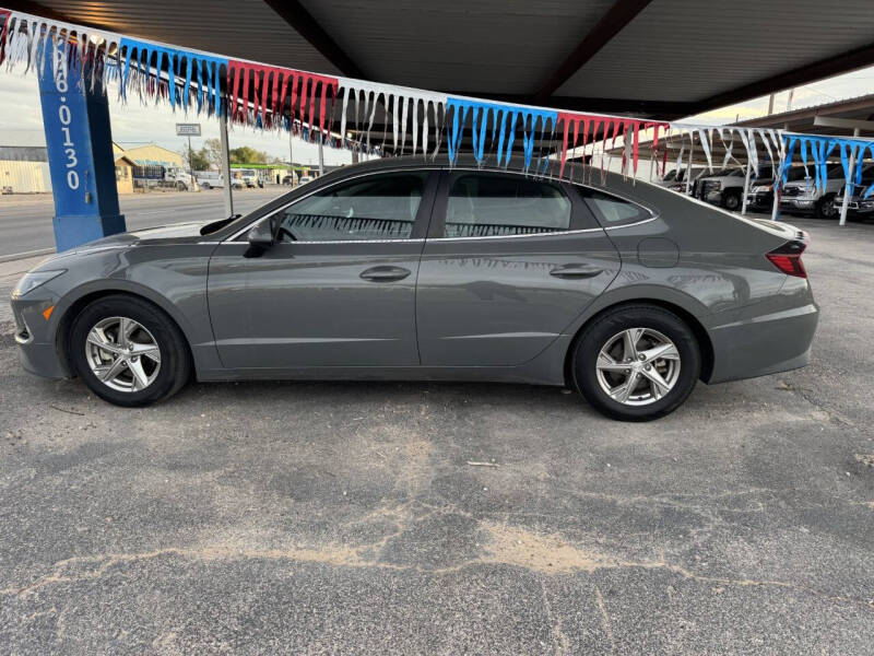 2021 Hyundai Sonata SE's photo