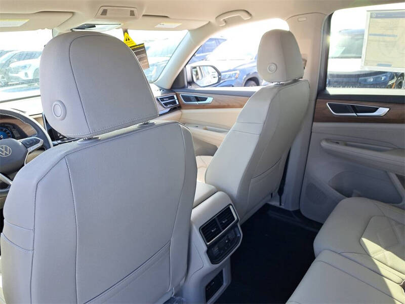 2026 Volkswagen Atlas SE