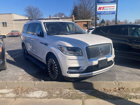 2018 Lincoln Navigator for sale at RT Auto Center in Quincy IL