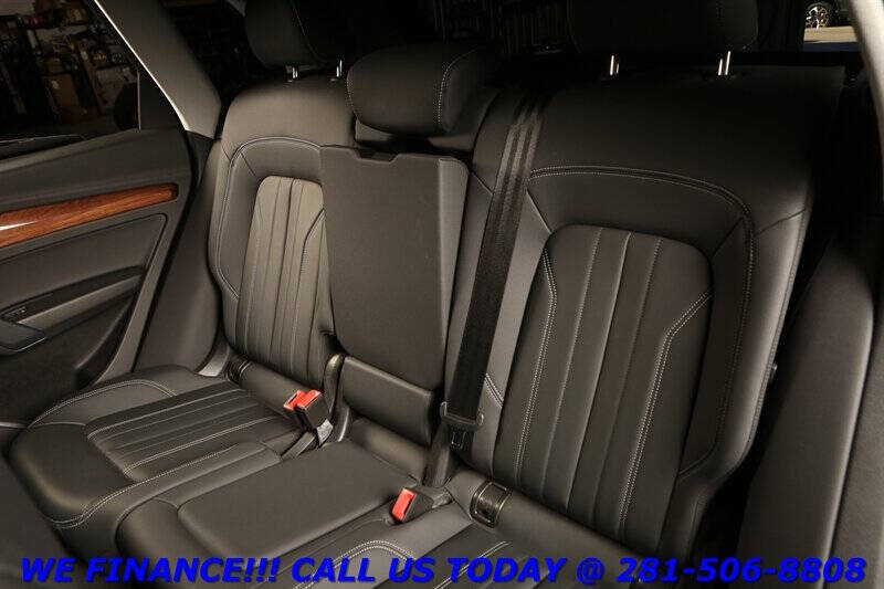 2023 Audi Q5 quattro Premium 40 TFSI