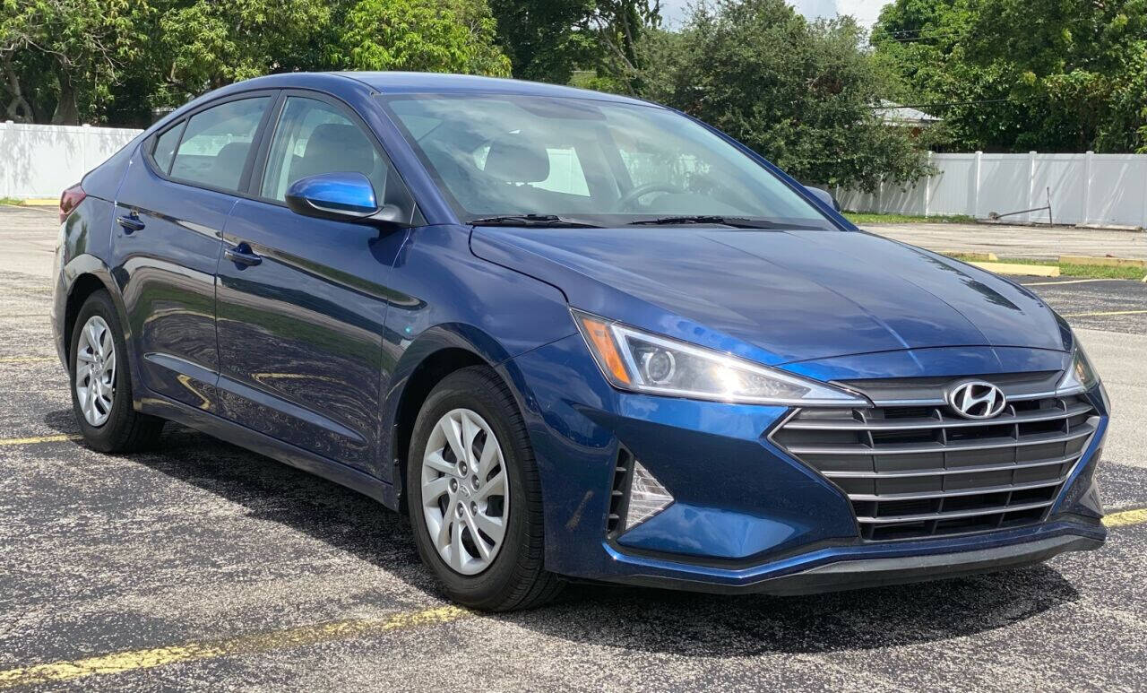 2019 Hyundai Elantra Sedan - $16,800