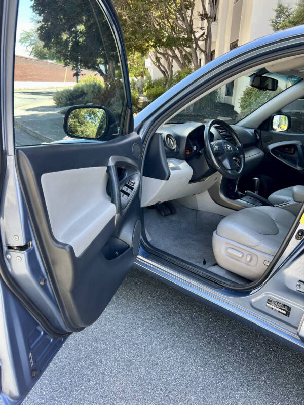 2012 Toyota RAV4 Limited