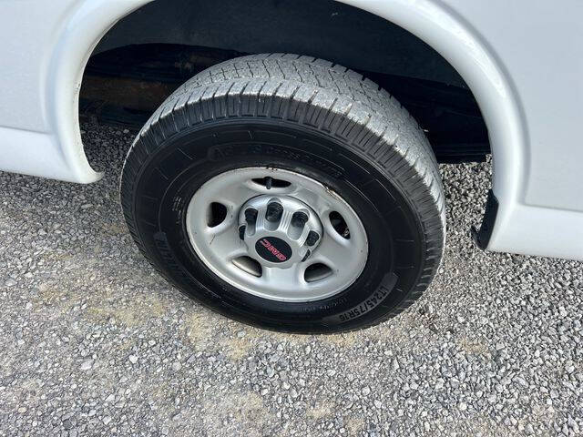 2017 GMC Savana LS 2500