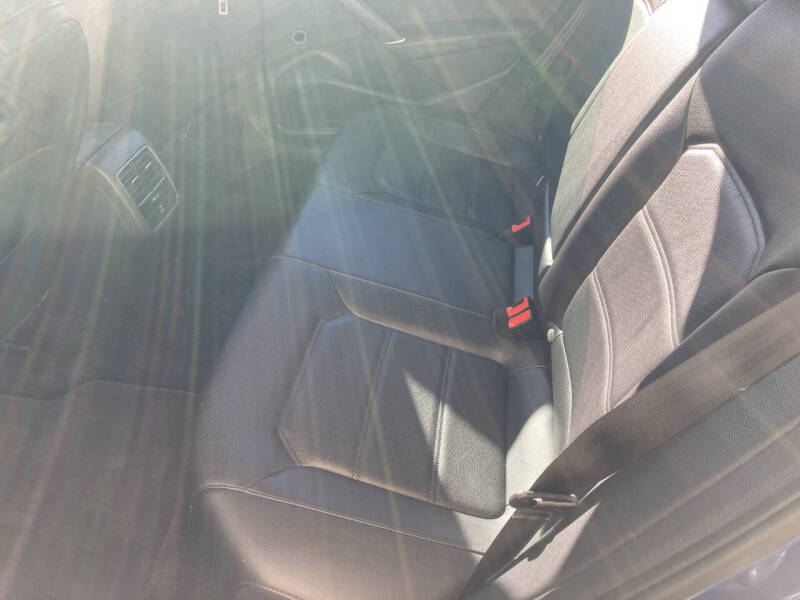 2017 Volkswagen Passat 1.8T SE