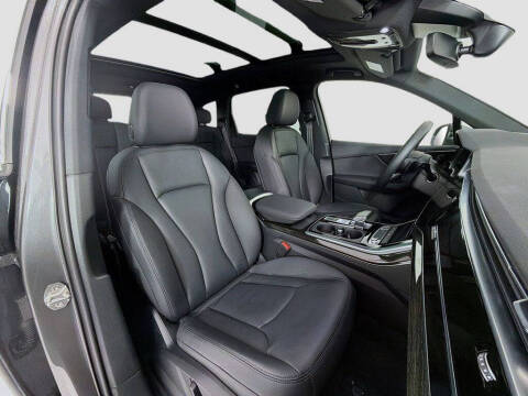 2022 Audi Q7 quattro Premium 55 TFSI