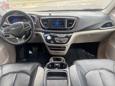 2018 Chrysler Pacifica Touring L