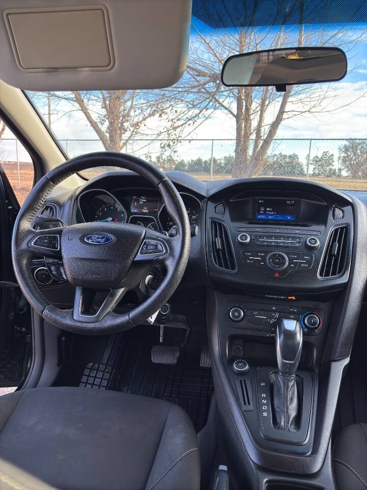 2015 Ford Focus for sale at Country Auto in Fort Morgan, CO