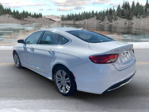 2015 Chrysler 200 Limited