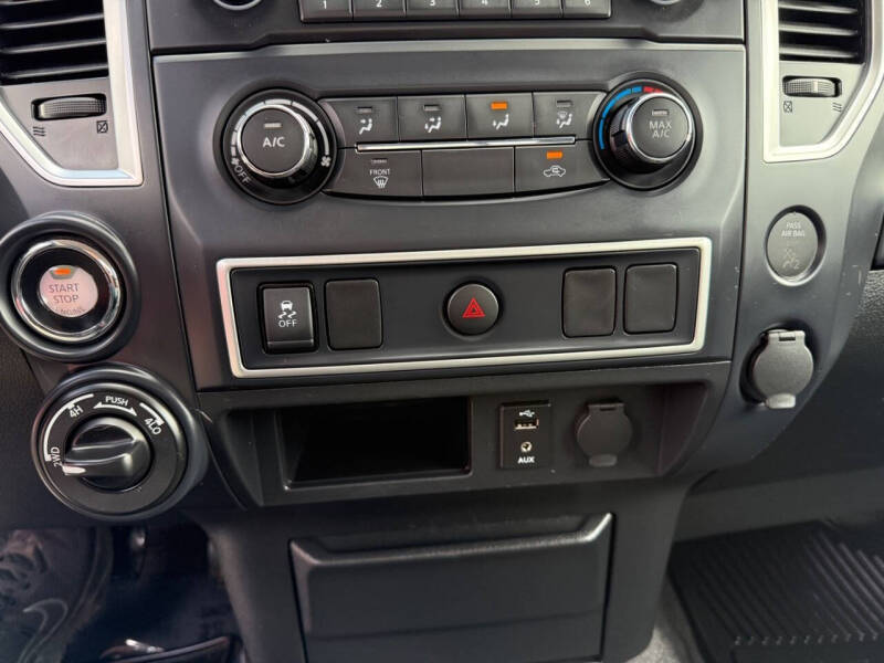2017 Nissan Titan XD S