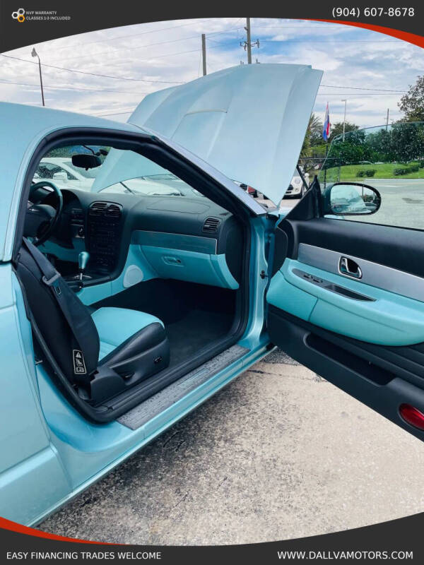 2002 Ford Thunderbird Deluxe